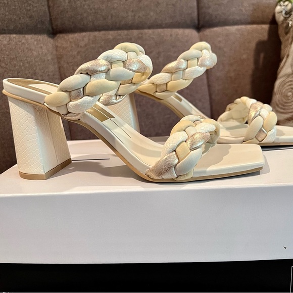 Dolce Vita Paily sandals - Picture 7 of 11